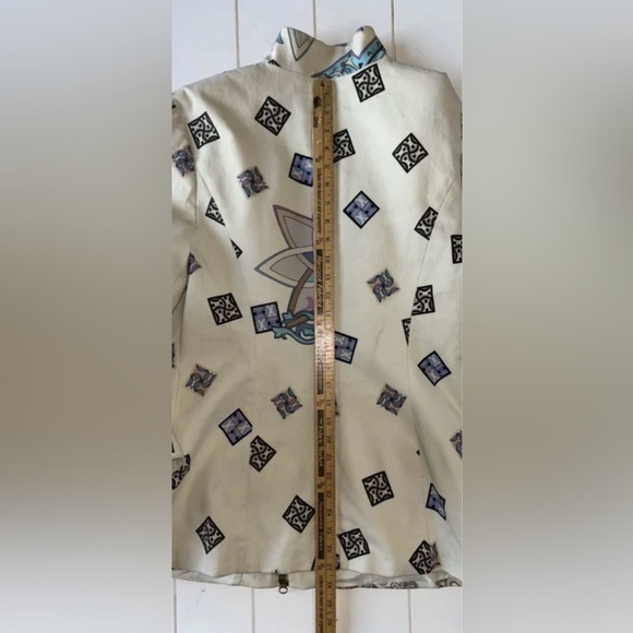 Louis Feraud jacket - Picture 6 of 8